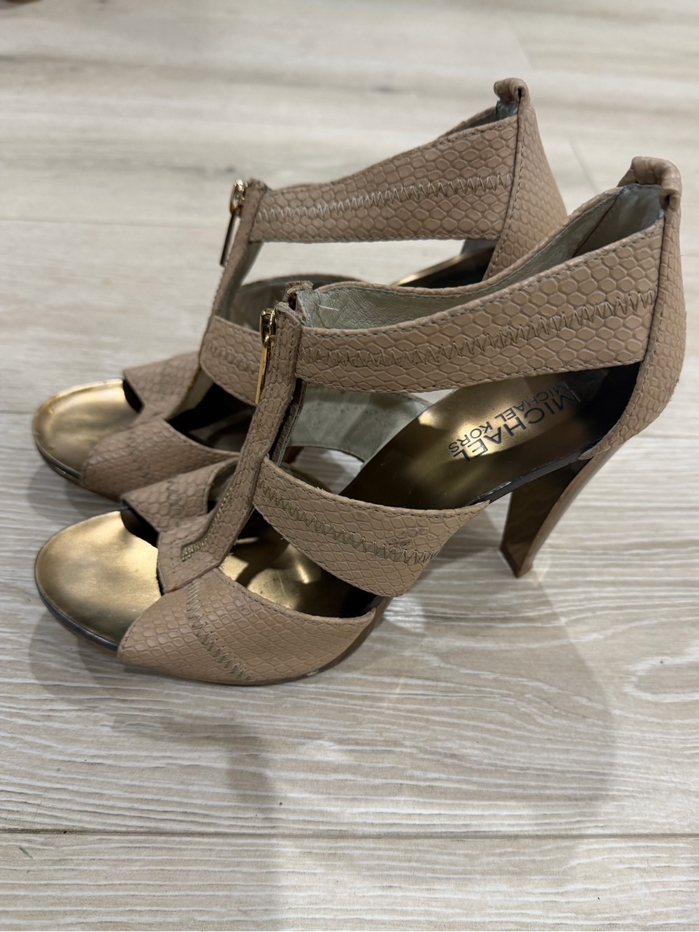Michael Kors Nude Snakeskin Embossed Front Zip Cage Heels Size 7